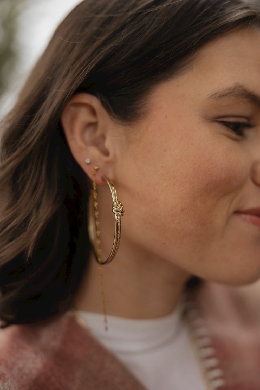 Double Layer Knot Hoops