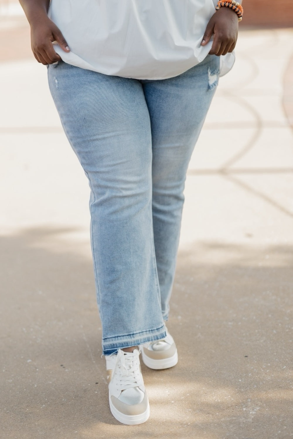 Light Wash Mid-Rise Straight Leg Jean (0-22)
