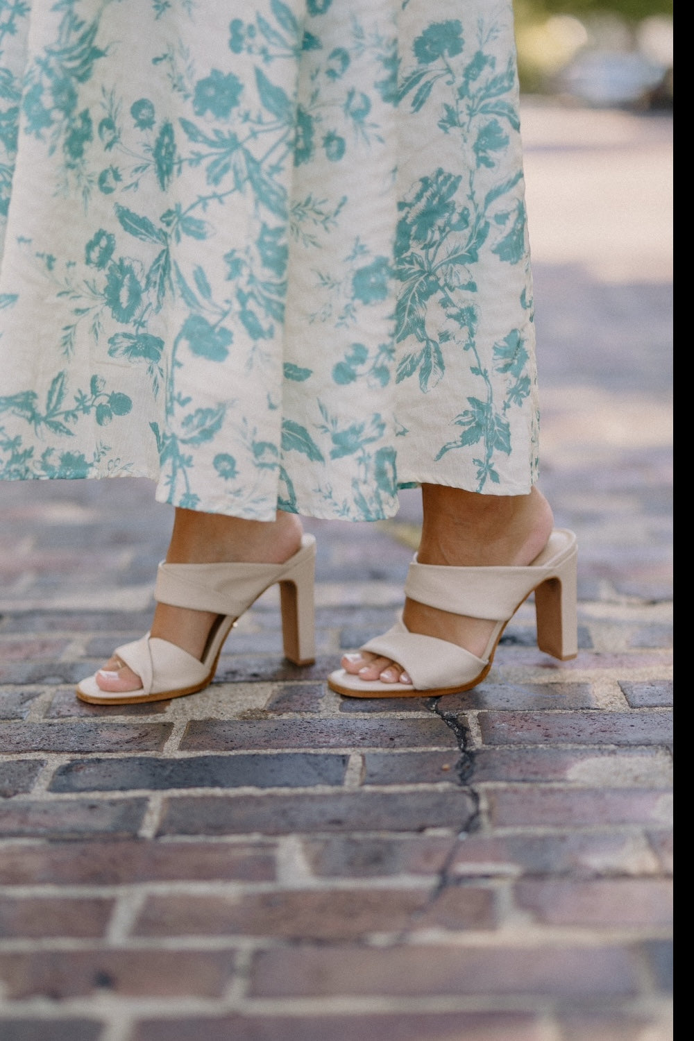 The Leven Dress Slide by 42 Gold / Chinese Laundry