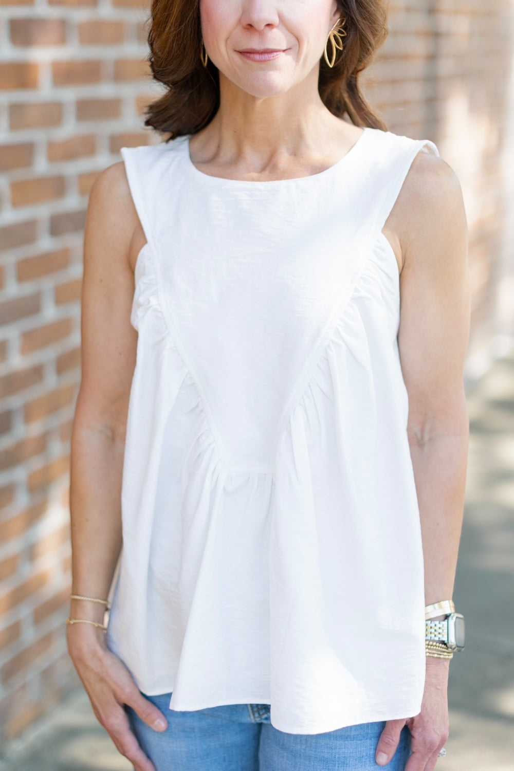 Wendy Round Neck Ruching Sleeveless Top