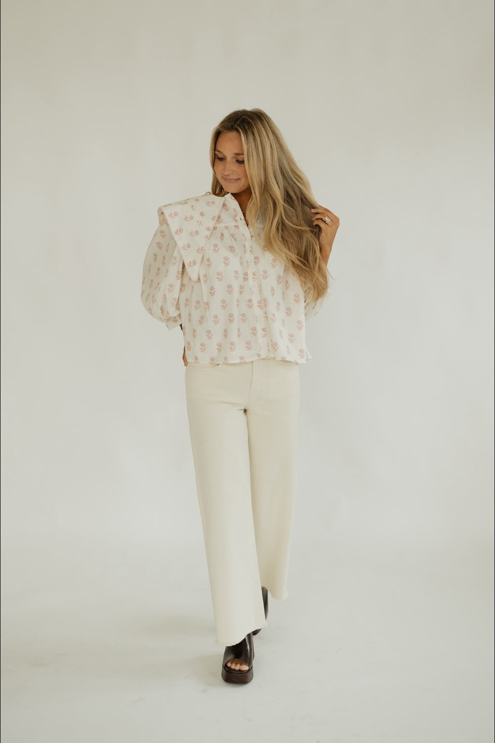 Brady Oversized Collar Floral Blouse