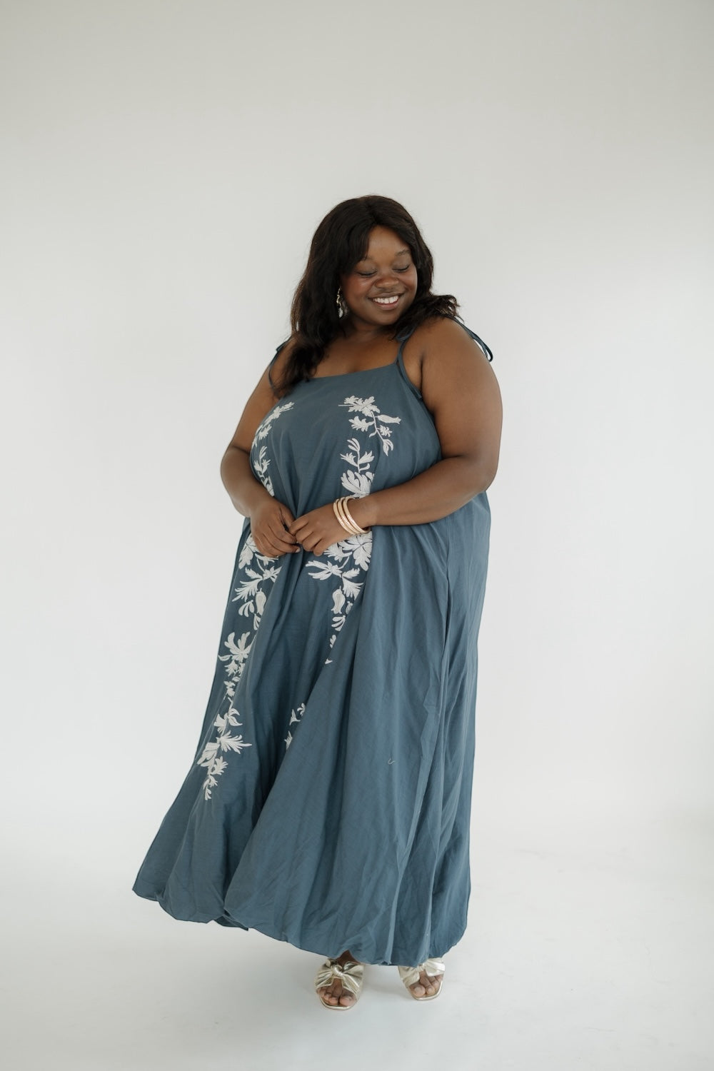 Emilie Embroidered Bubble Hem Maxi Dress (S-3XL)