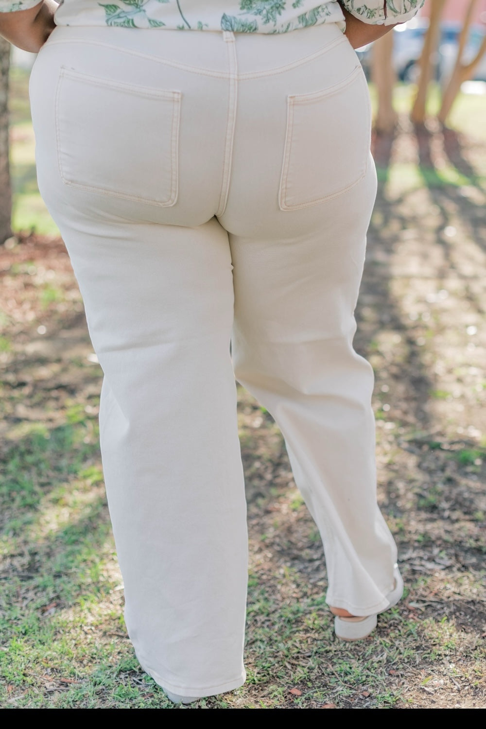 Ivory Mid-Rise Wide Leg Crop (0-22)