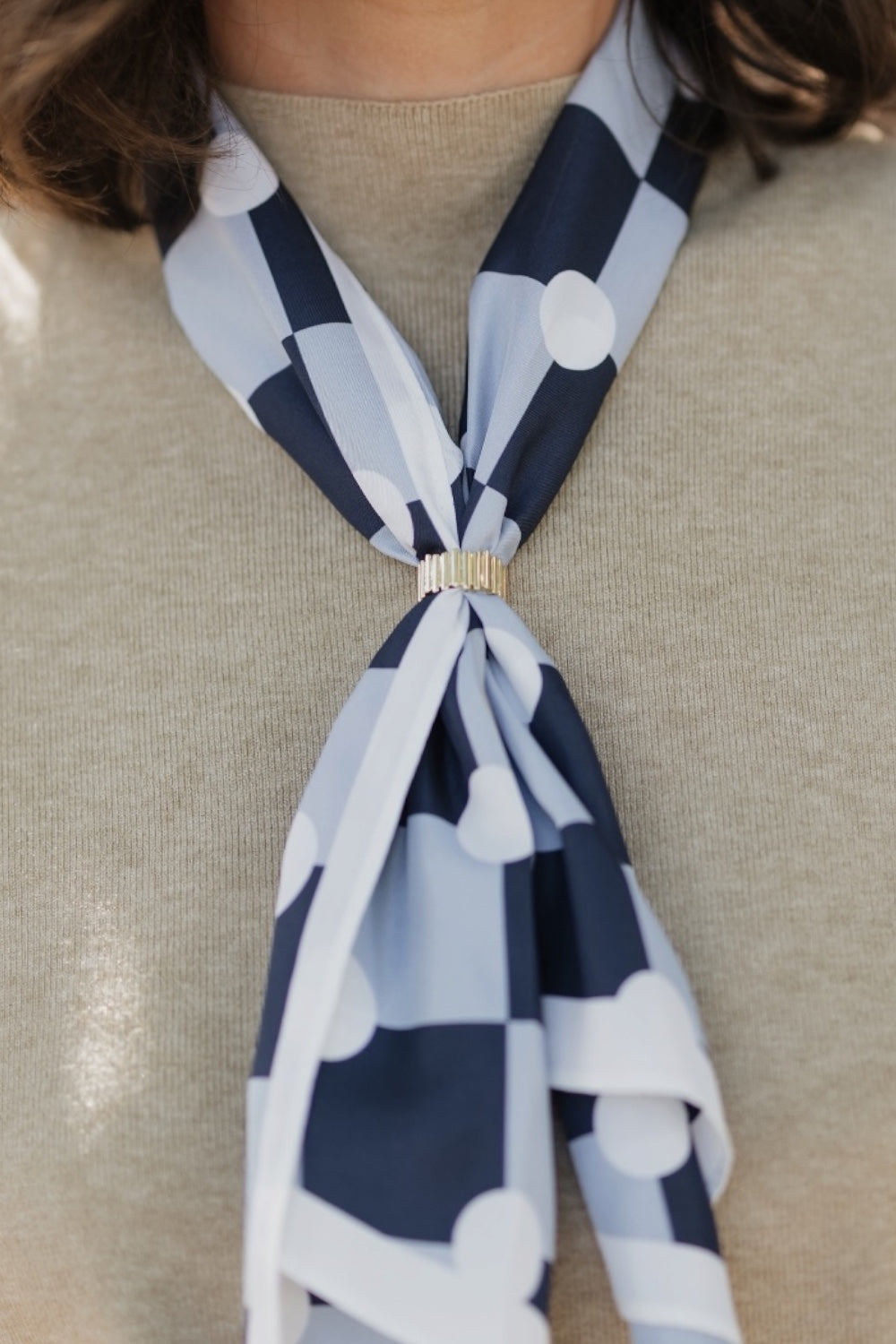 Drew Scarf Charm - Textured Band