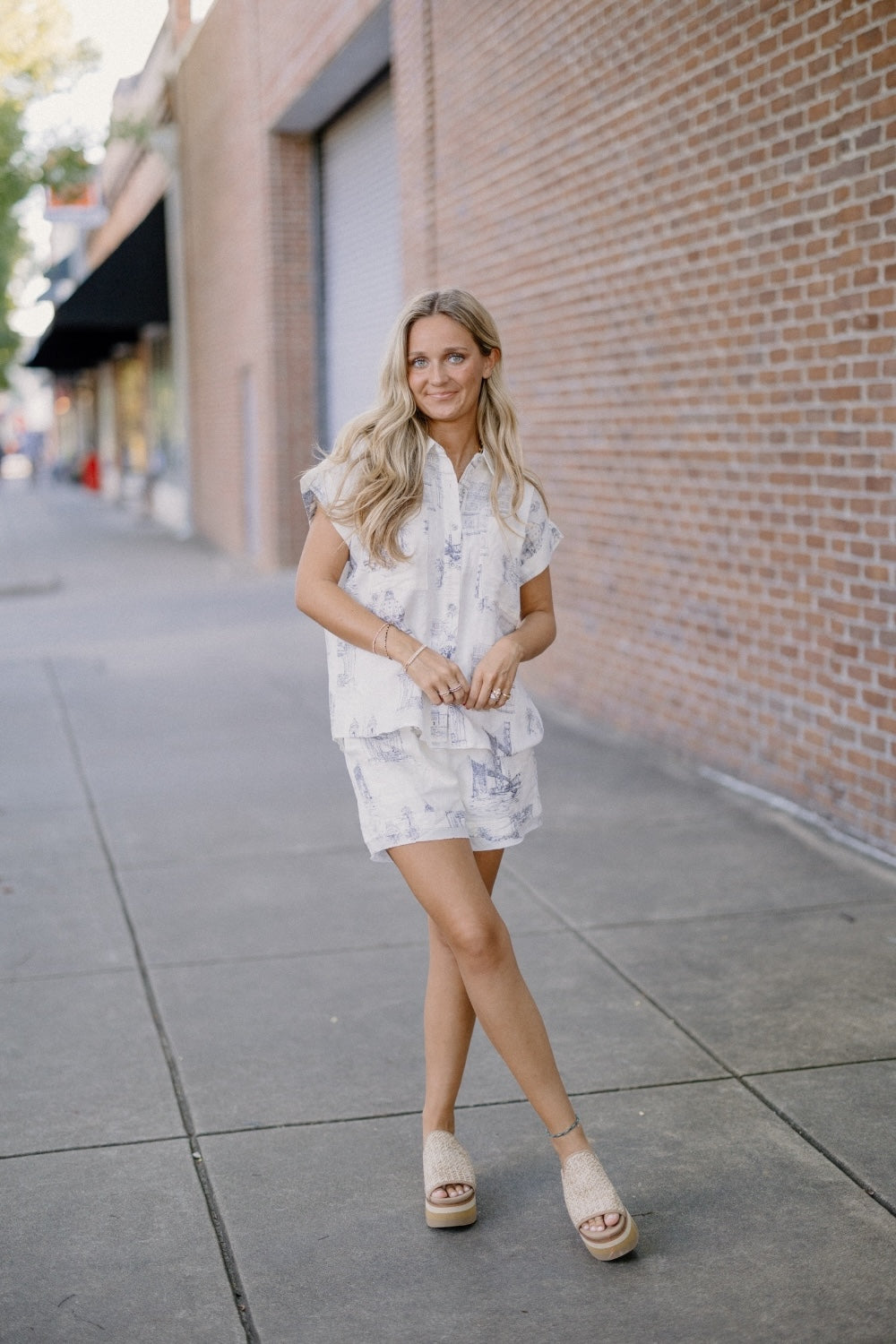 Summer Scenic Print Linen Drawstring Shorts