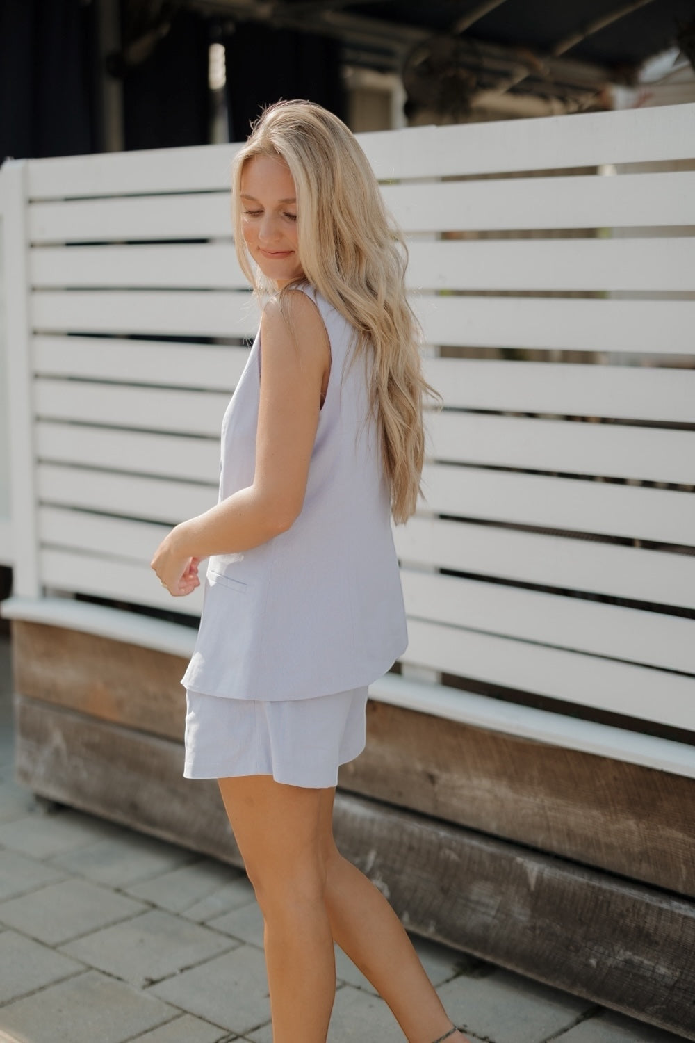 Shelly Chambray Linen Shorts