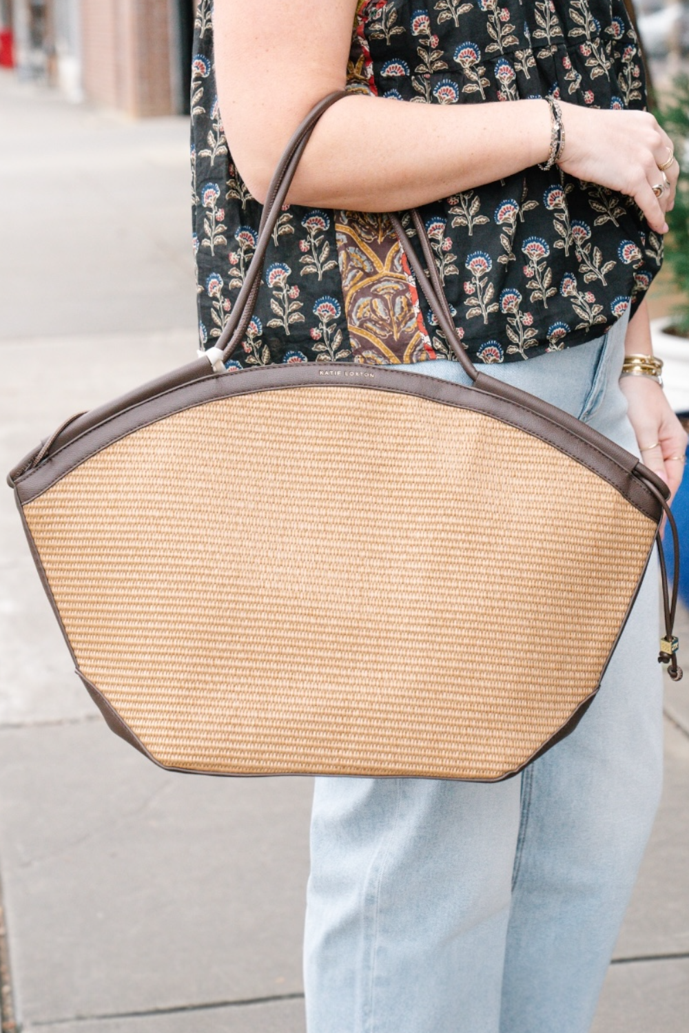 Florence Raffia Tote Bag in Bitter Chocolate