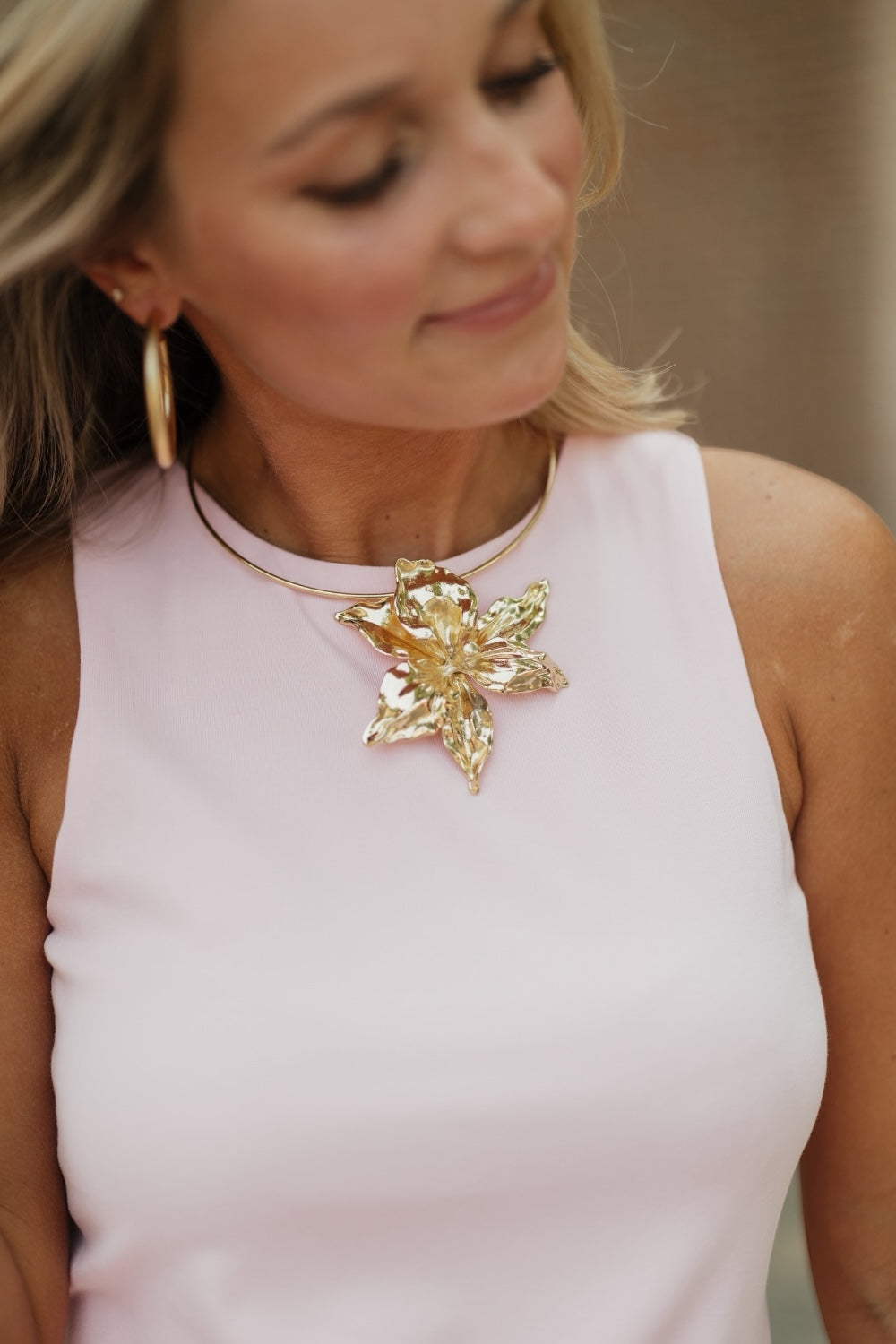 Textured Flower Choker