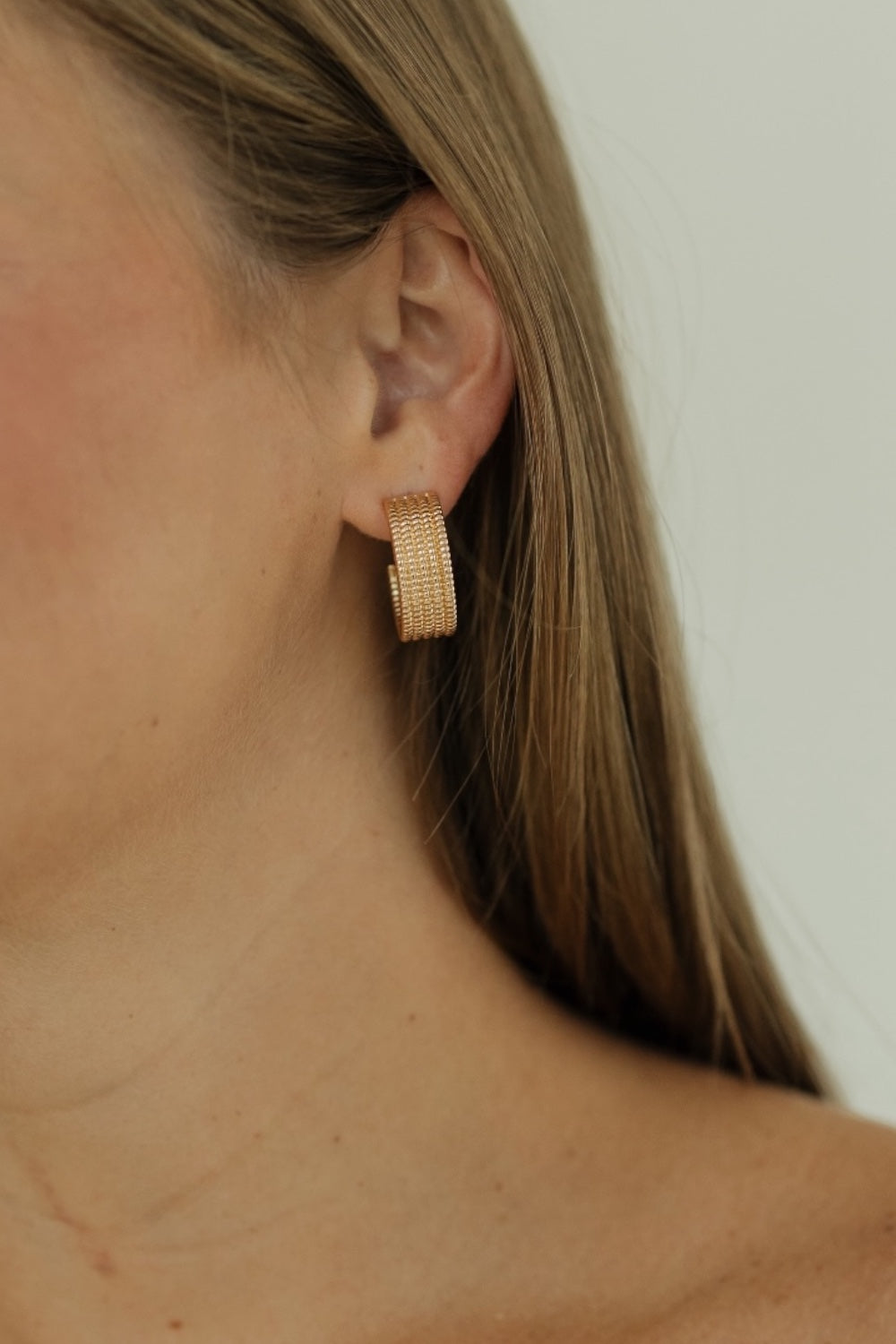 Daisy Hoop Earring