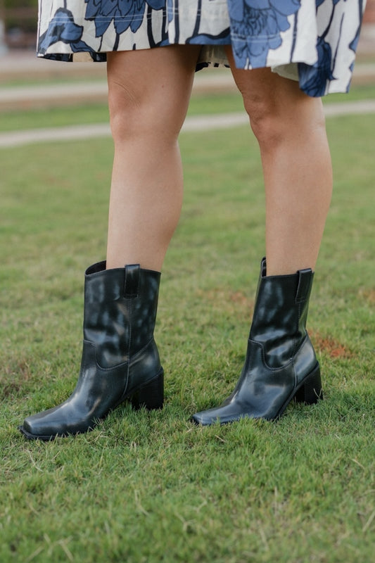 Dane Square Toe Boot in Black by Matisse