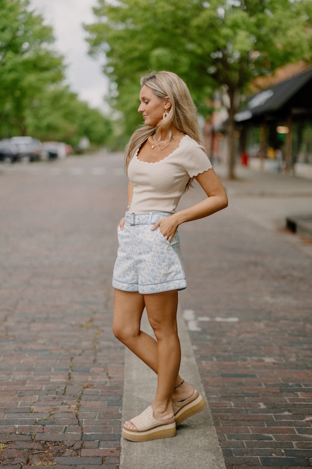 Floral White Belted Shorts (S-3XL)