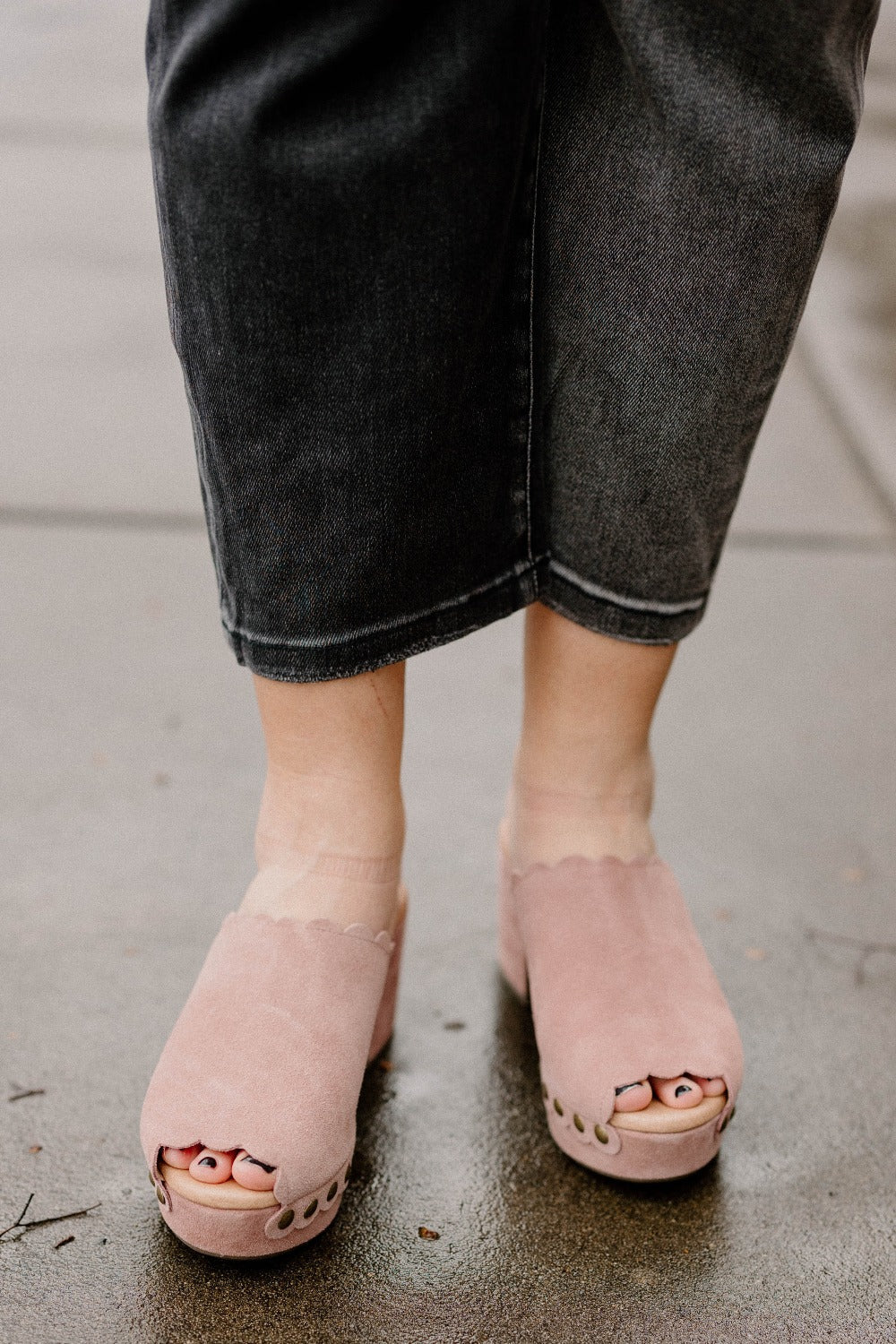 Chocolat Blu Open Toe Clog with Stud Detail in Mauve Pink Suede - The Genesis