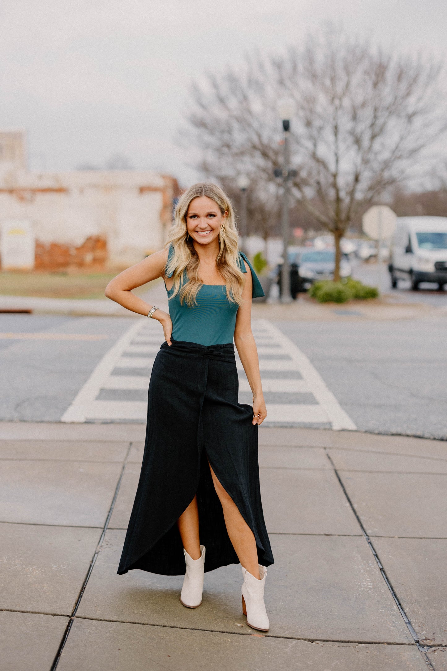 Brittany Black Linen Skirt