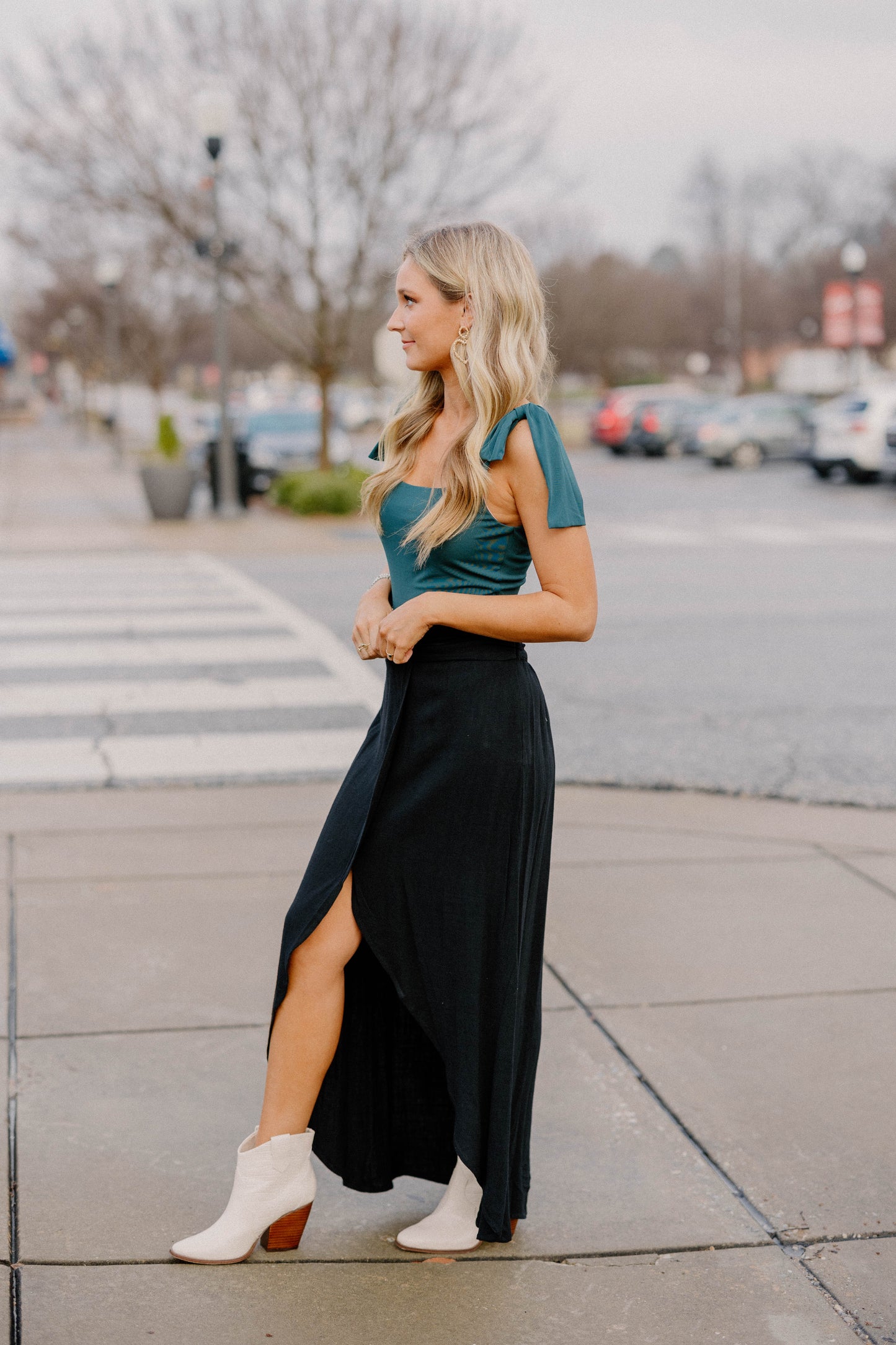 Brittany Black Linen Skirt