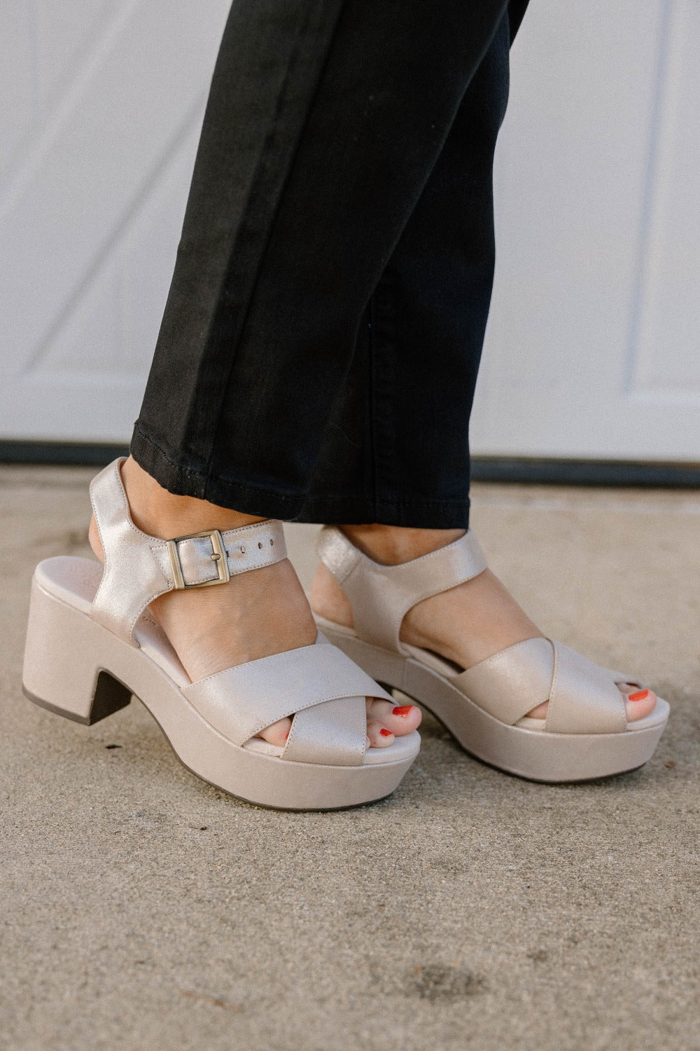Ginny Chunky Heel Sandal in Champagne Leather by Chocolat Blu