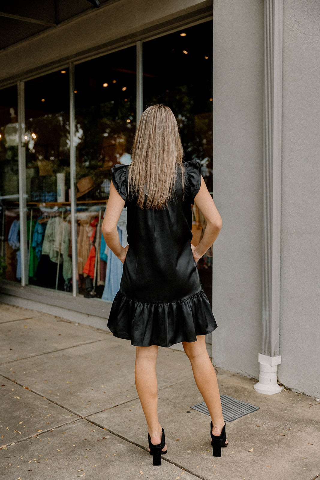 Anna Beth Black Sleeveless Smock Detail Dress (S-3XL)