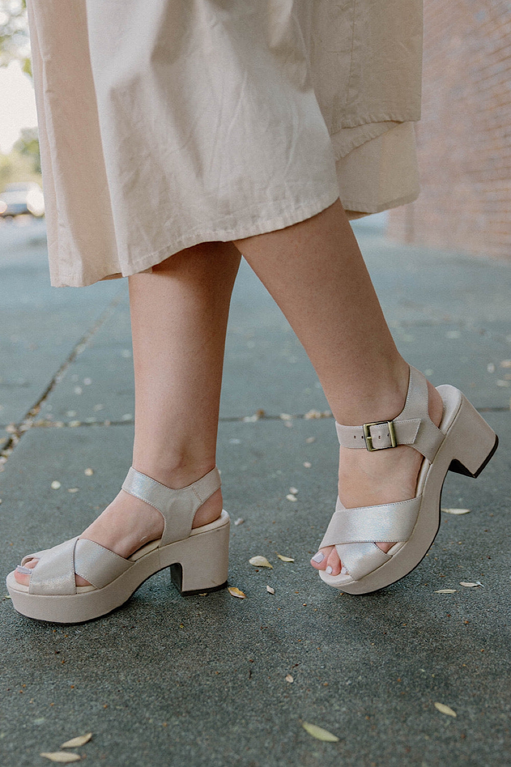 Ginny Chunky Heel Sandal in Champagne Leather by Chocolat Blu