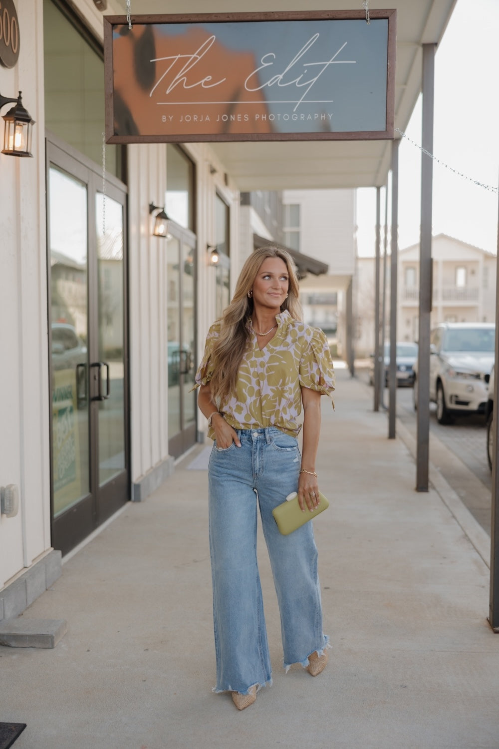 Super High Rise Wide Leg Jean