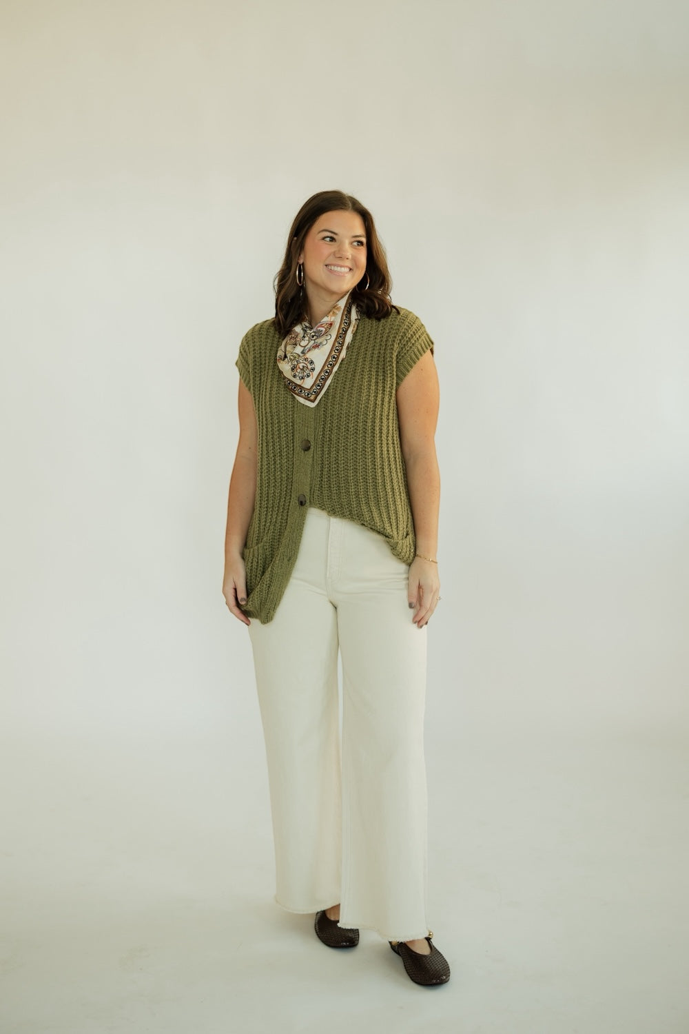 Celia Olive Sleeveless Chunky Sweater (S-3XL)