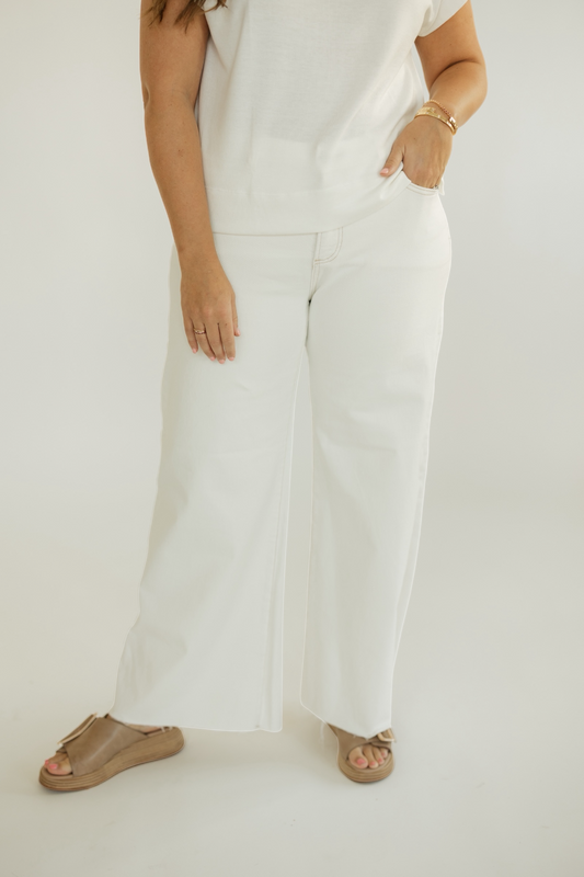 Cream Mid Rise Wide Leg Jeans (0-22)