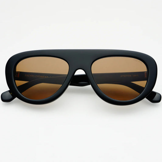 Jetsetter in Black by Freyrs