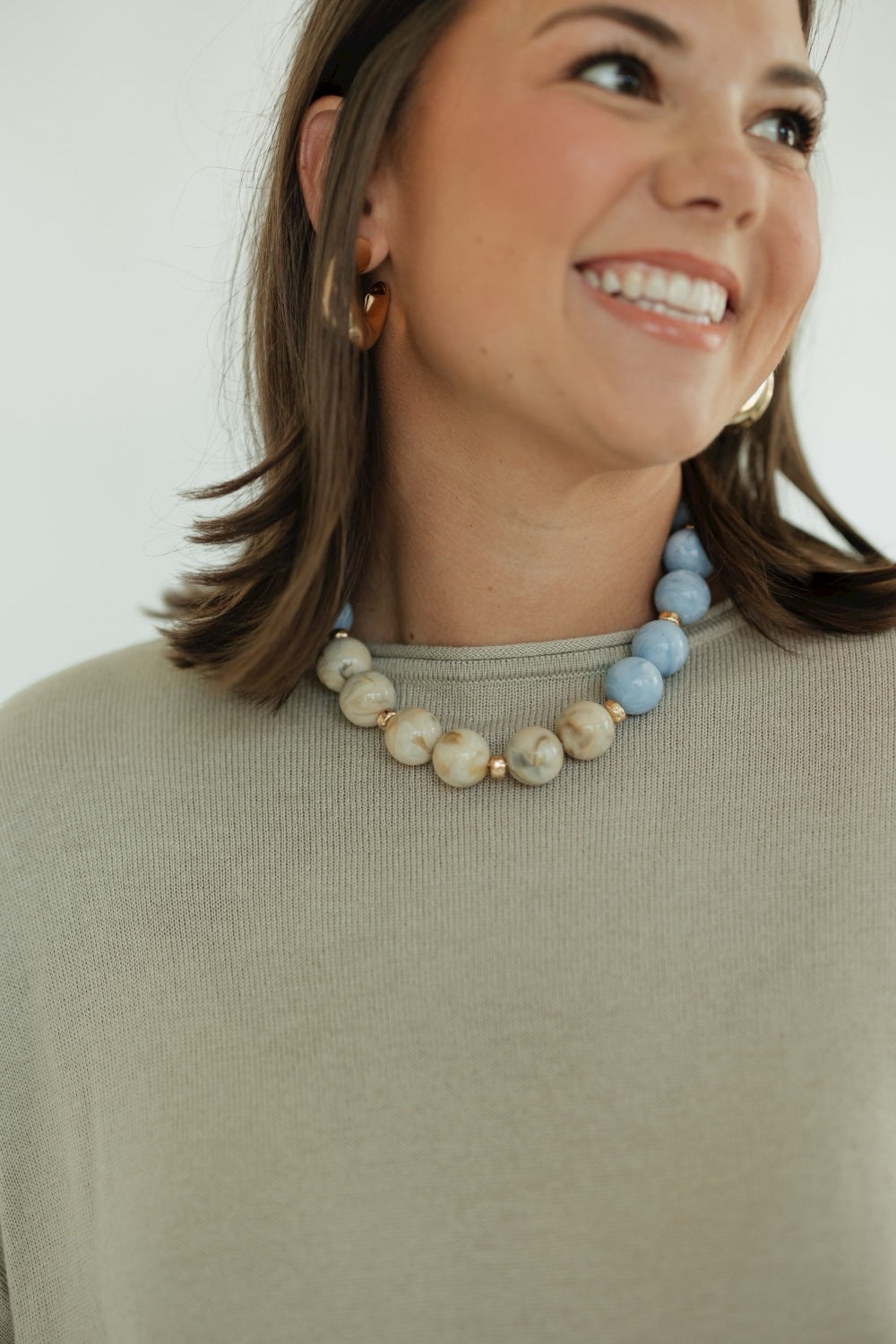 Blue/Beige Large Bead Necklace