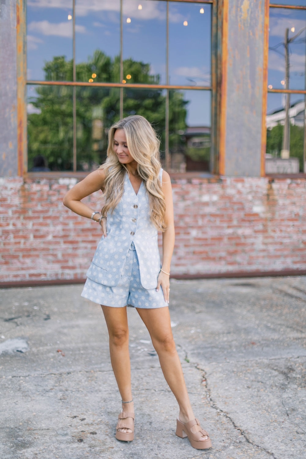 Daisy Jacquard Vest