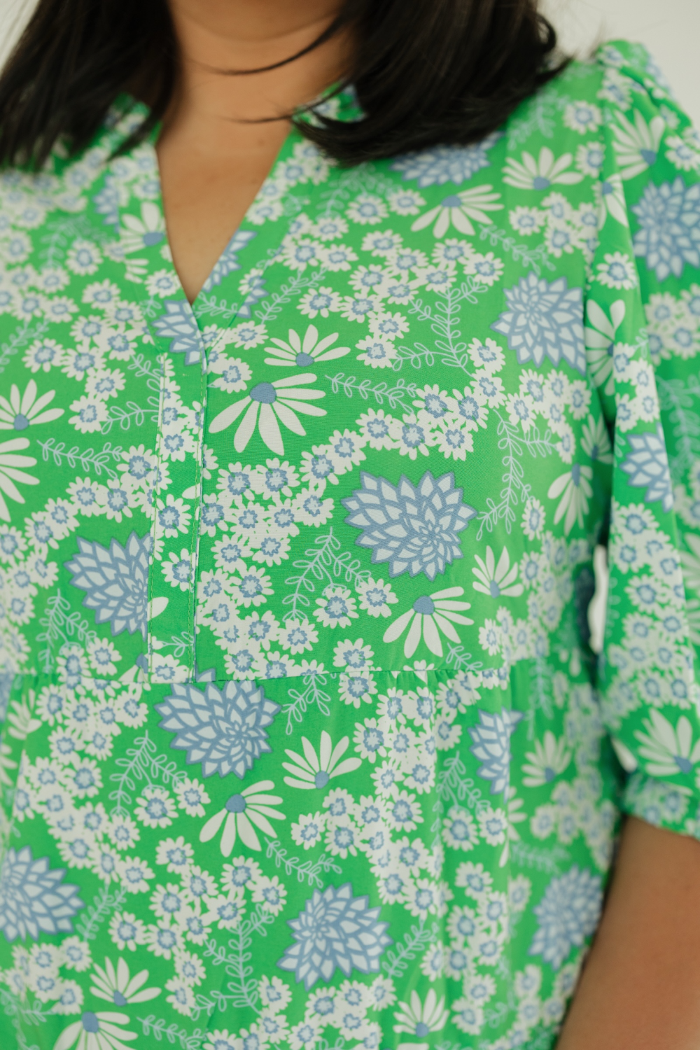 Cameron Daisy Chain Green Midi Dress (XS-2XL)  Studio 3:19