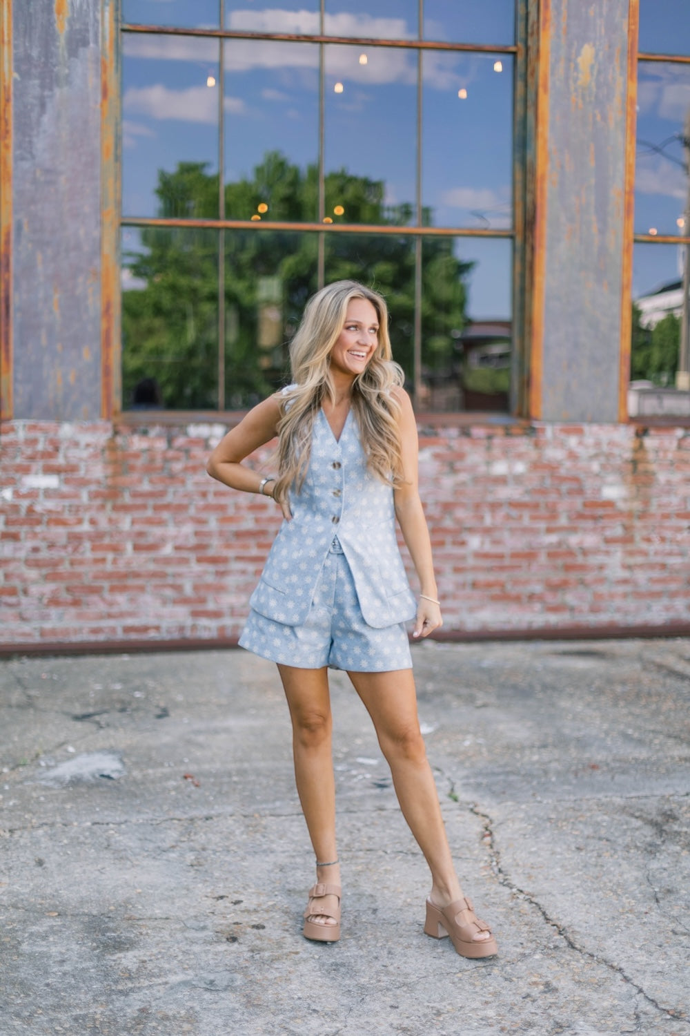Daisy Jacquard Vest