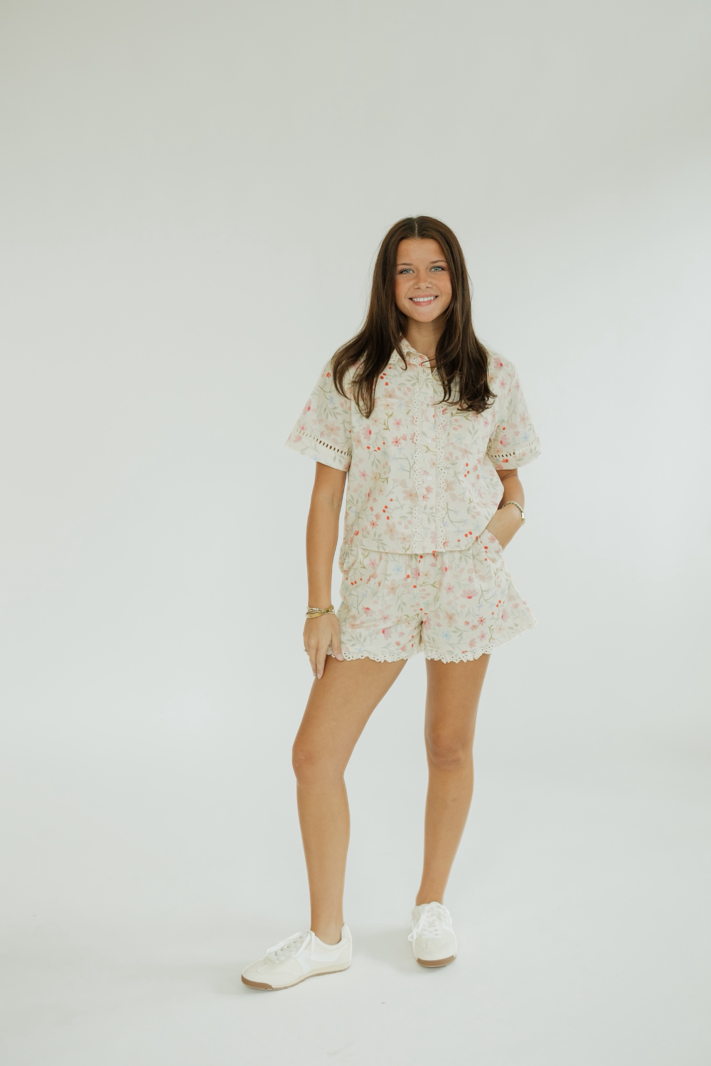 Jessie Scallop Trim Floral Shorts