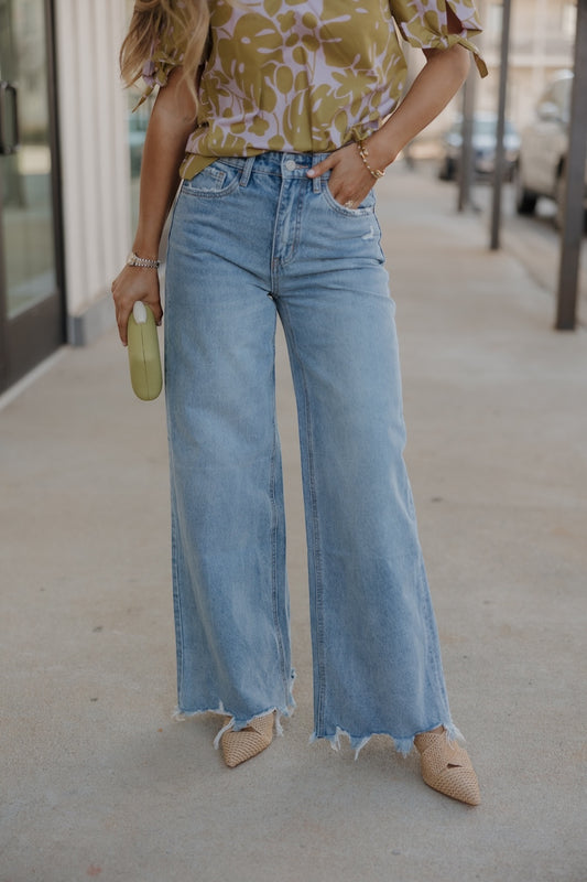 Super High Rise Wide Leg Jean