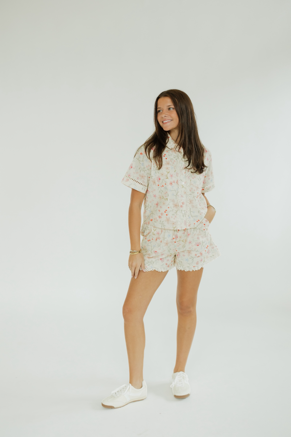 Jessie Scallop Trim Floral Shorts