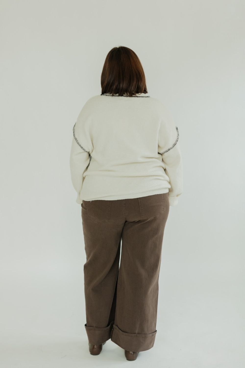 Tiffany Contrast Stitch Cream Sweater (S-3XL)