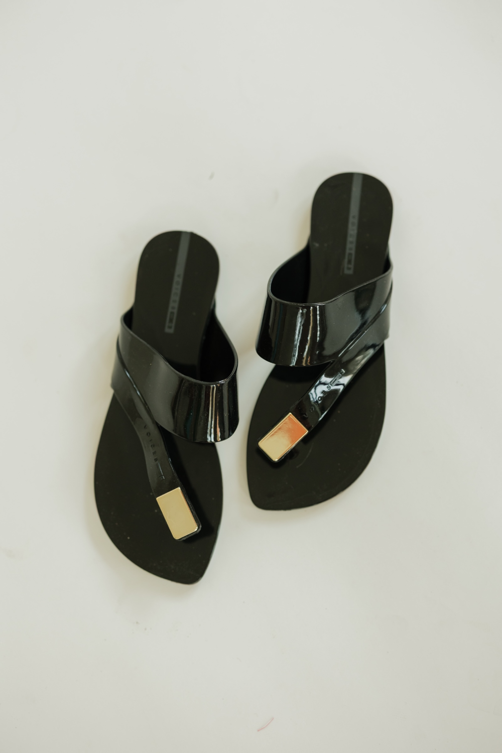 Zen Slide in Black by Voices