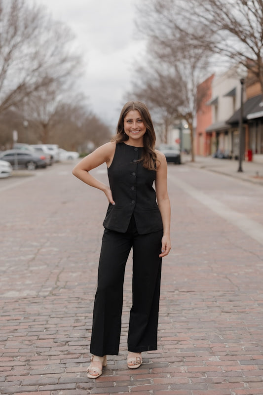 Black Sleeveless Linen Vest