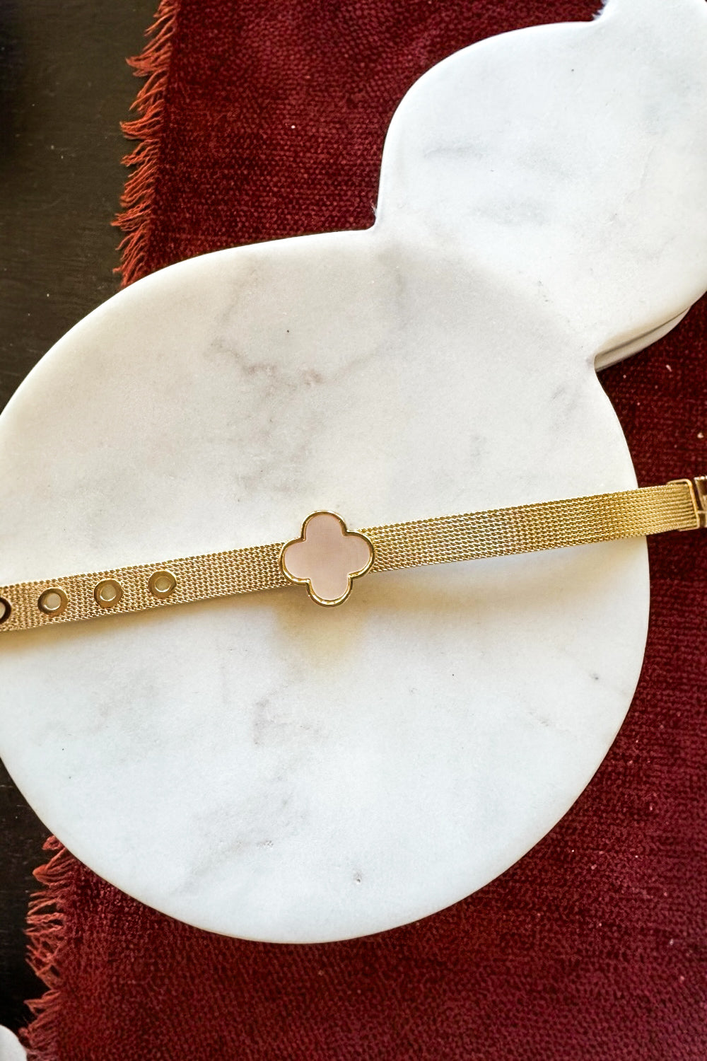 Charm Bar: Camryn Quatrefoil Slide Charm