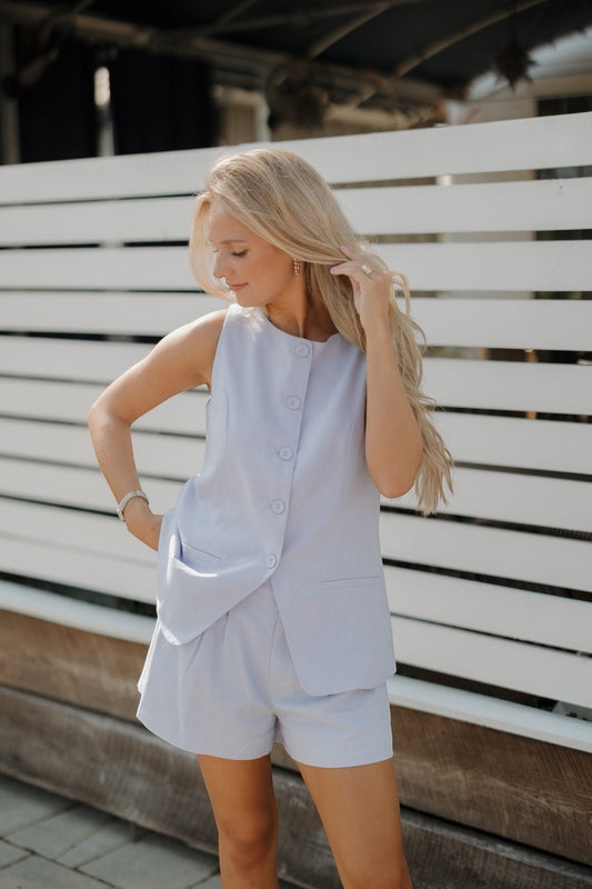 Shelly Chambray Linen Shorts
