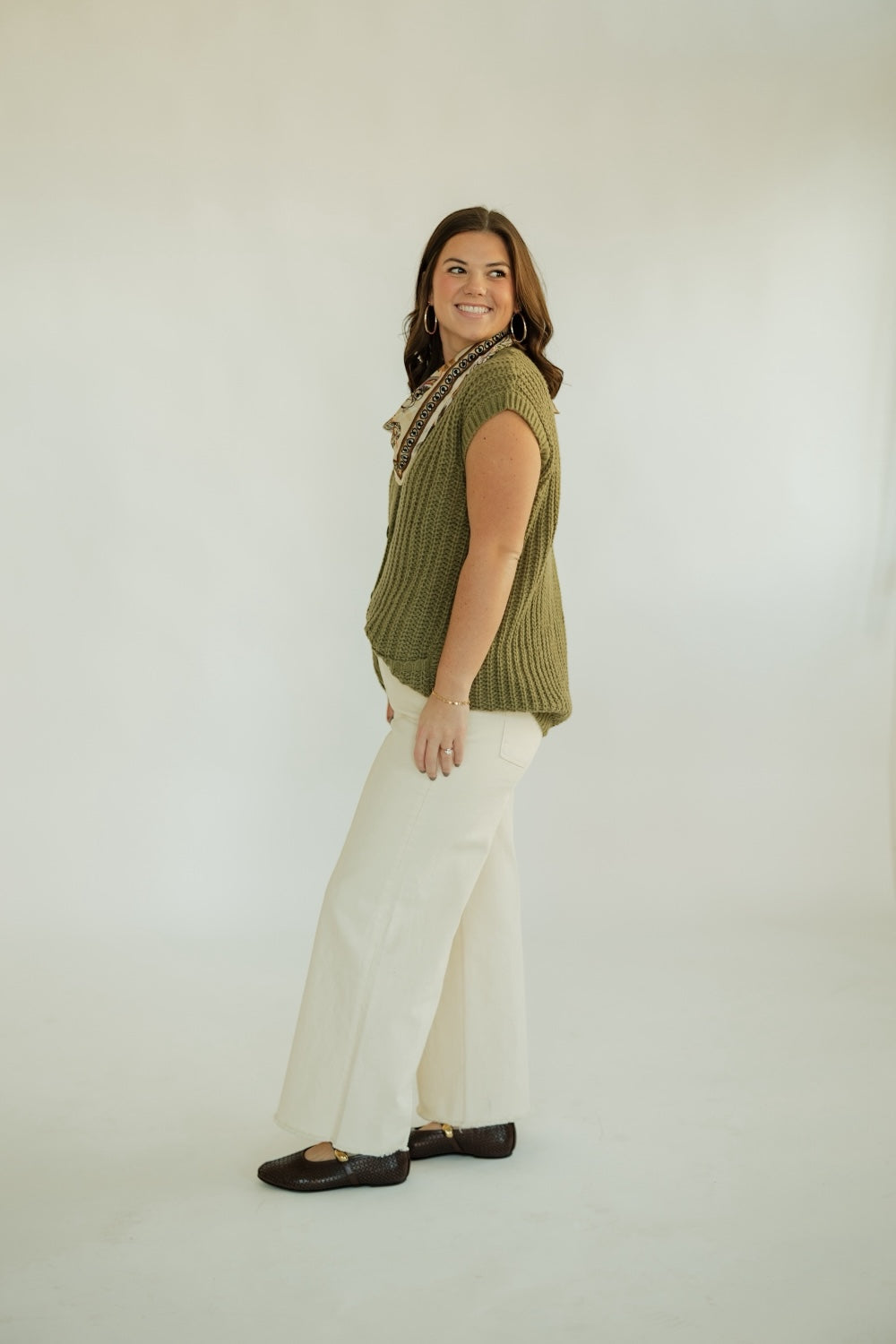 Celia Olive Sleeveless Chunky Sweater (S-3XL)