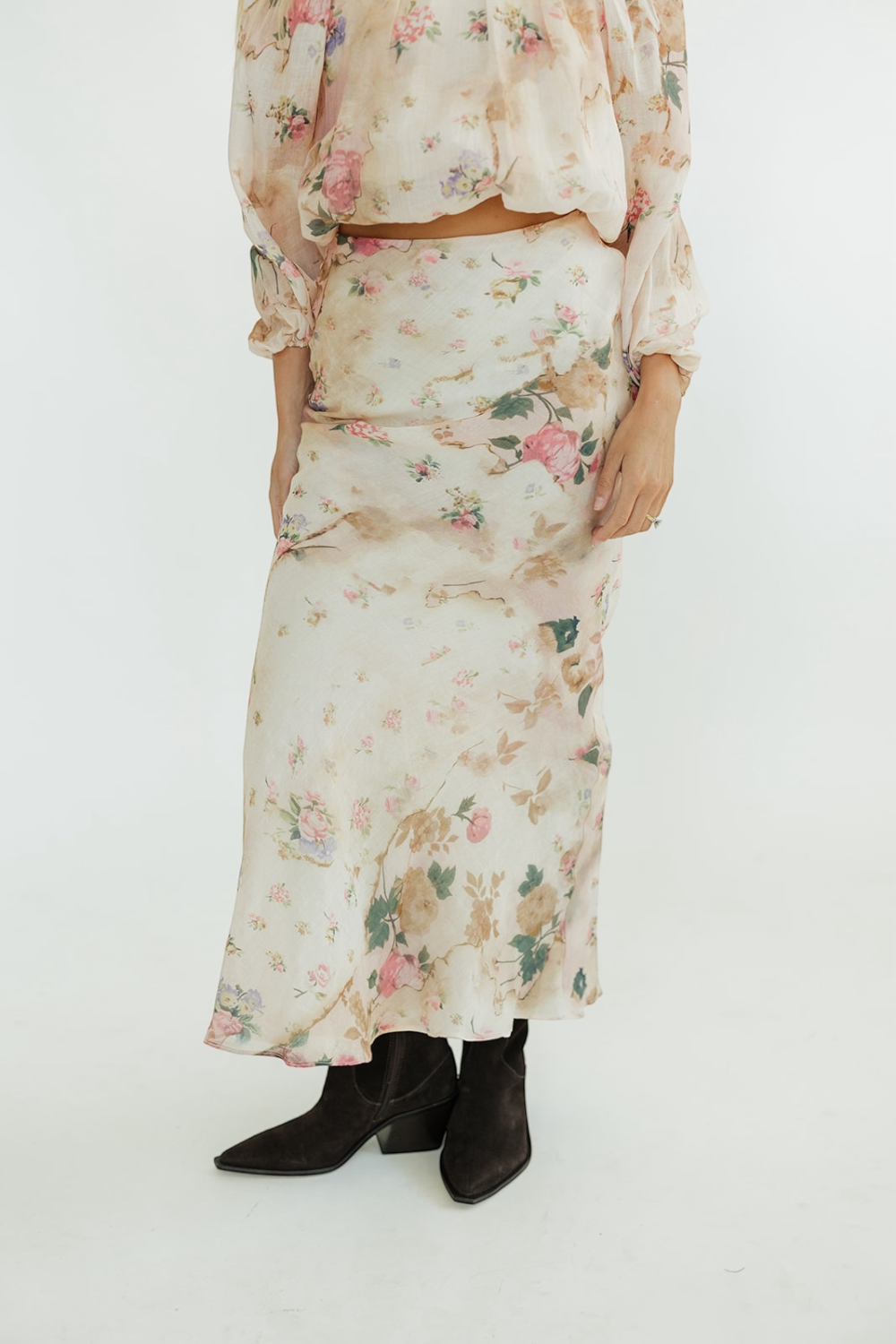 Kalila Mermaid Fit Floral Midi Skirt