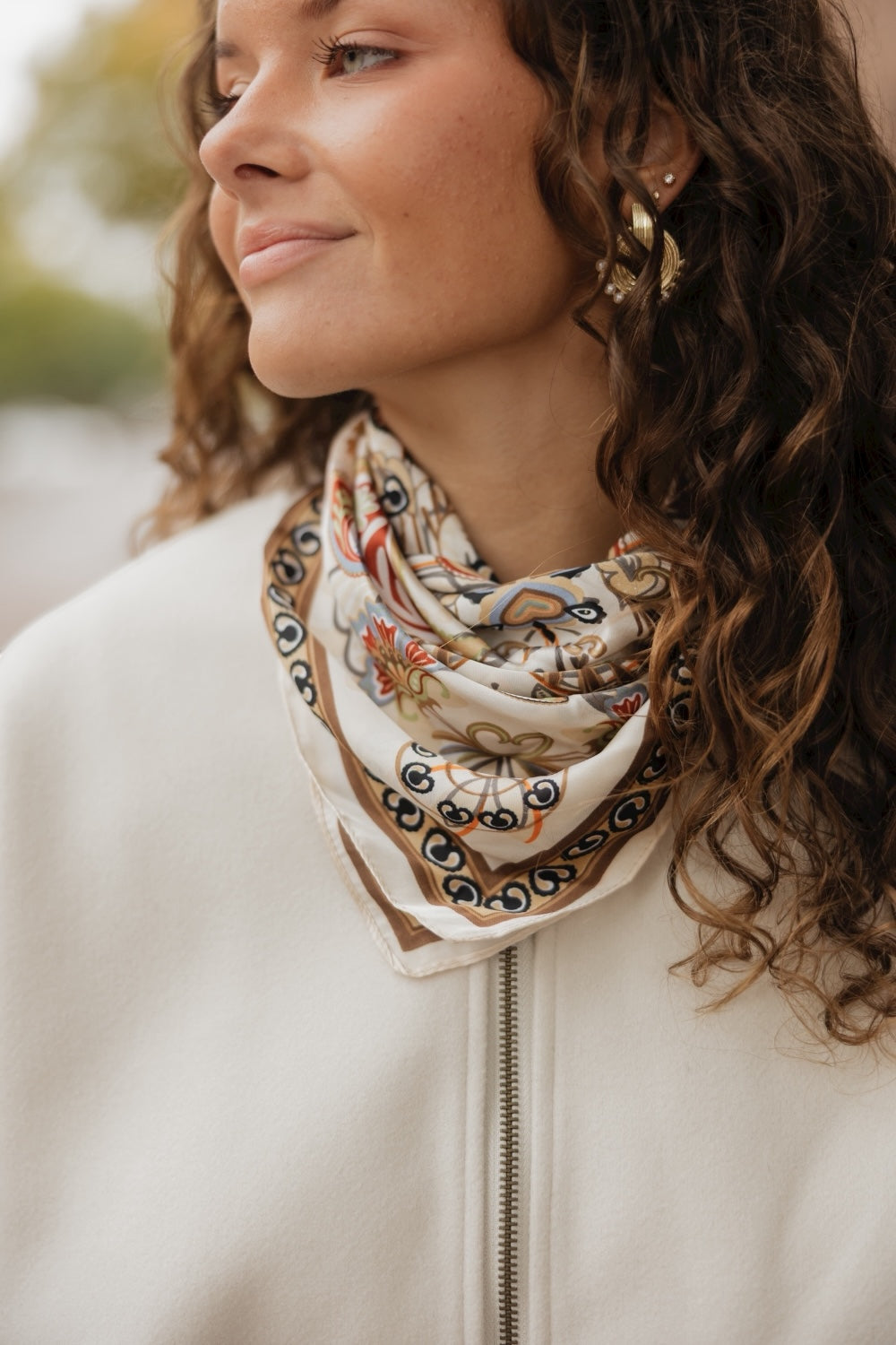 Ivory Bohemian Paisley Border Scarf