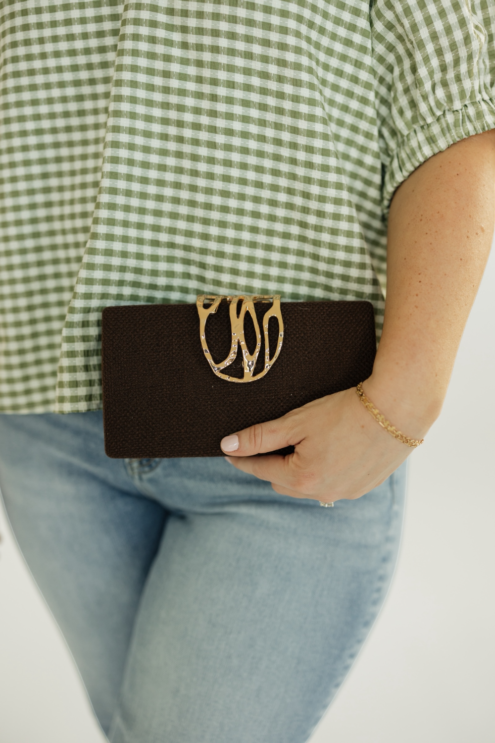 Gaia Clutch in Chocolate