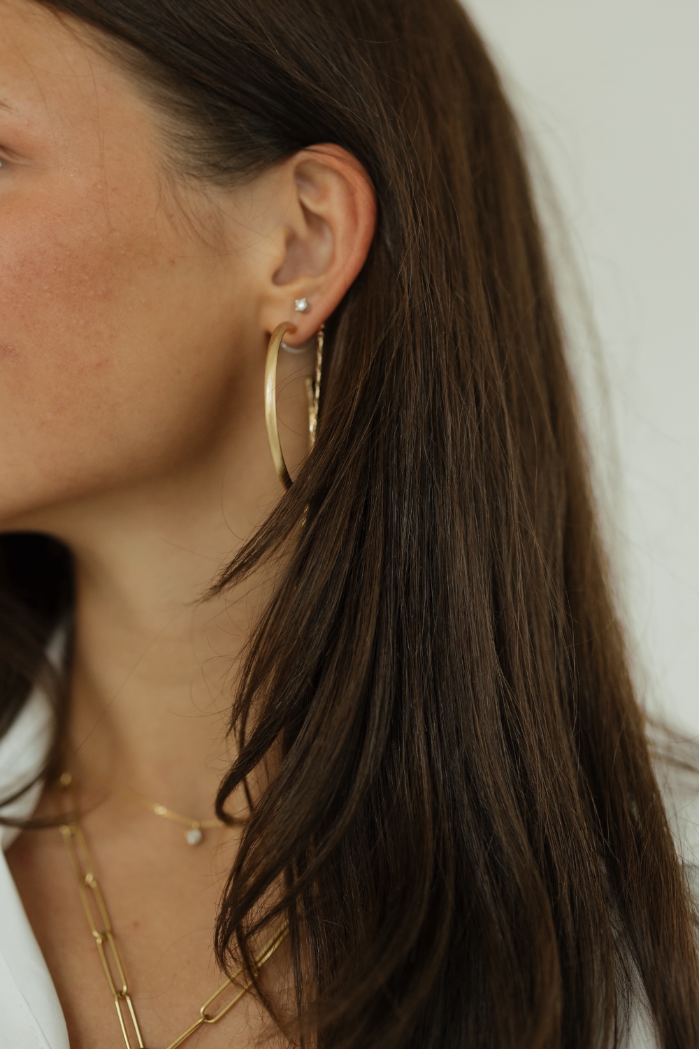 Stella Hoop Earrings in Gold