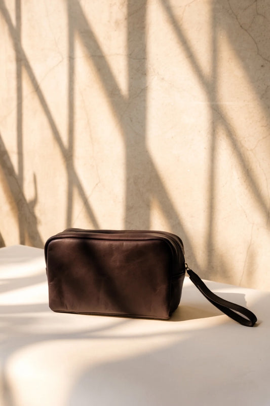 Avery Dopp Kit in Chocolate Brown