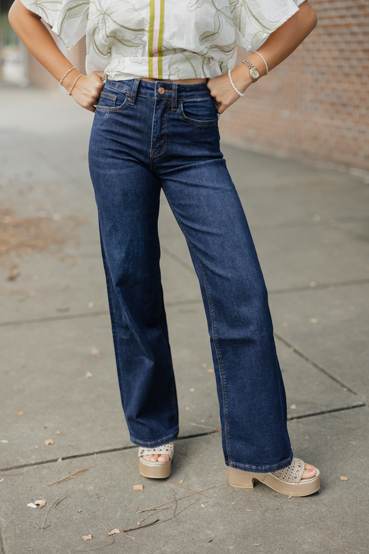 90's Vintage Dark Denim High Rise Jeans (0-22)