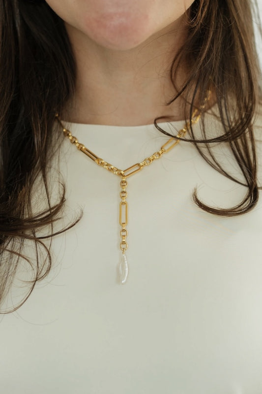 Allure Pearl Lariat Necklace