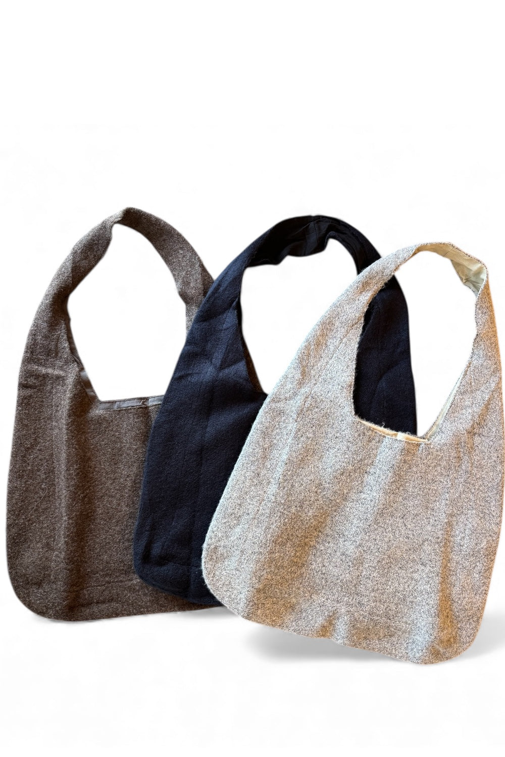 Medium Size Knit Shoulder Bags